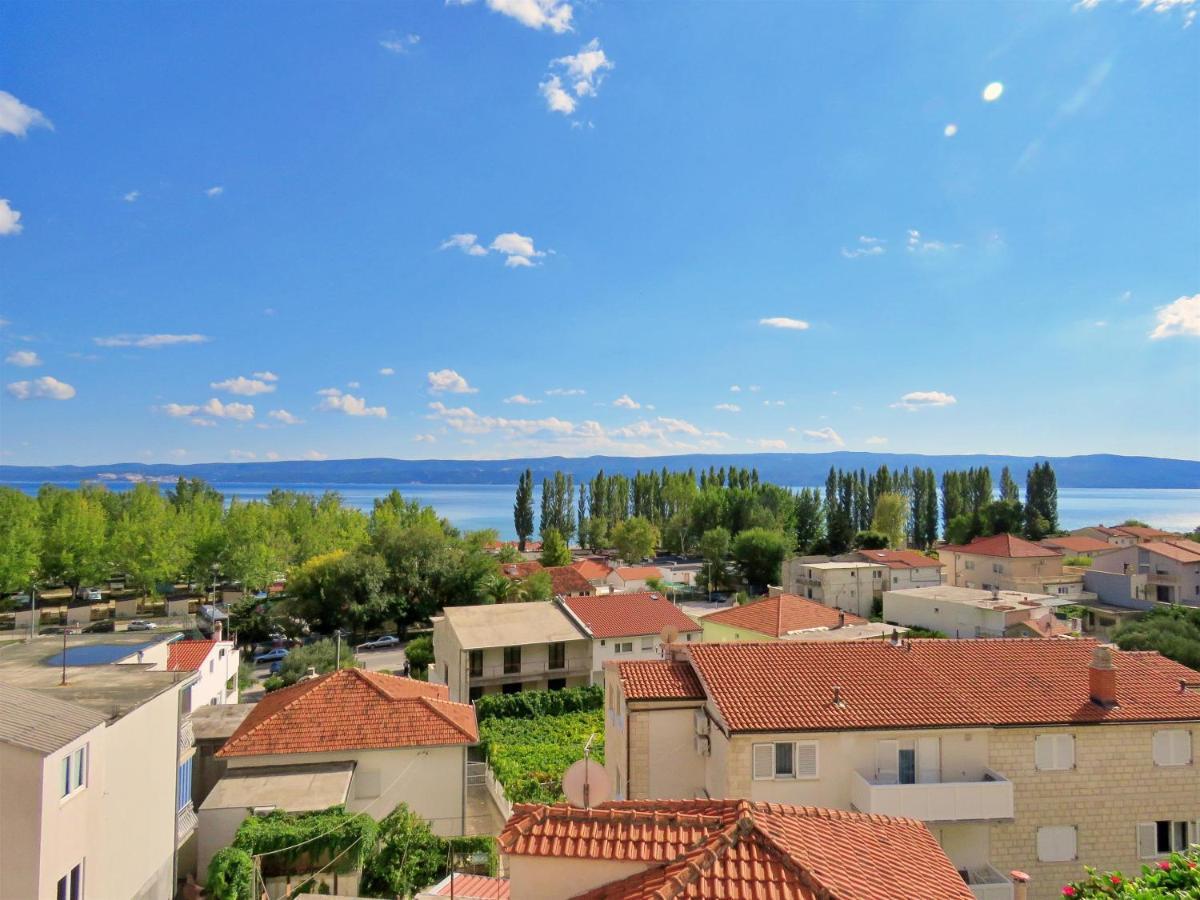 Apartments Zvone Омиш Экстерьер фото